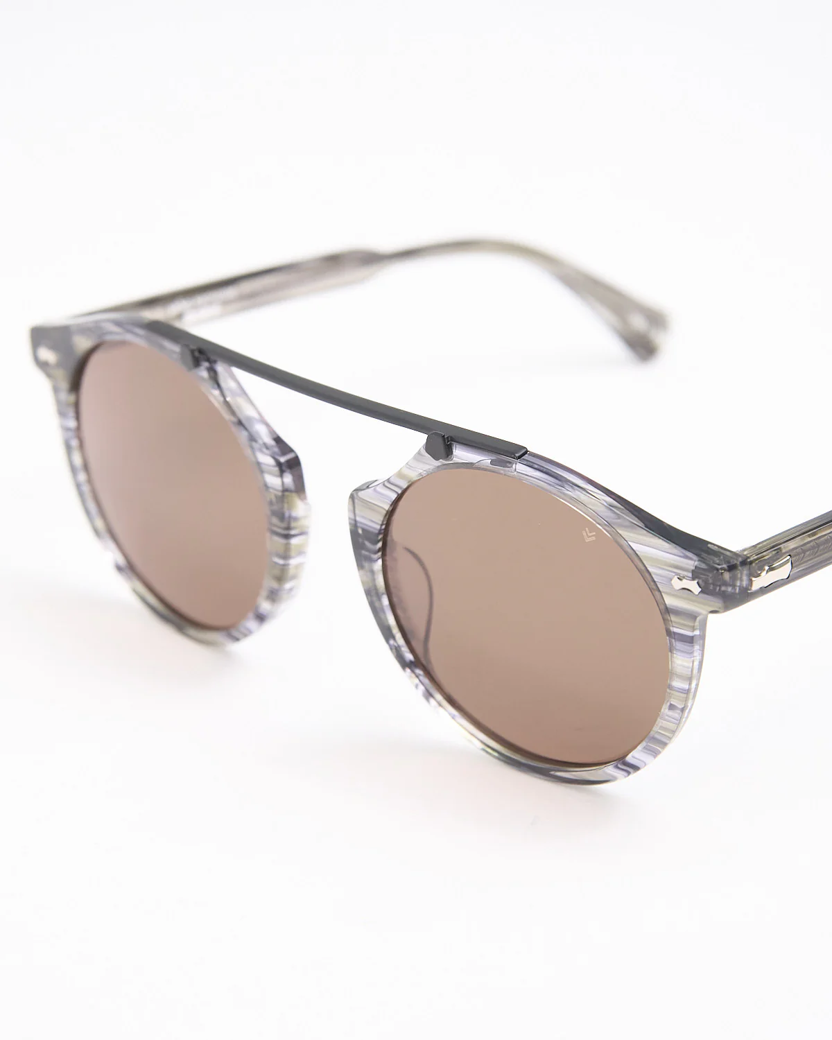 Striped Grey Round Isolated Lens SJV568 Sunglasses - Image 4