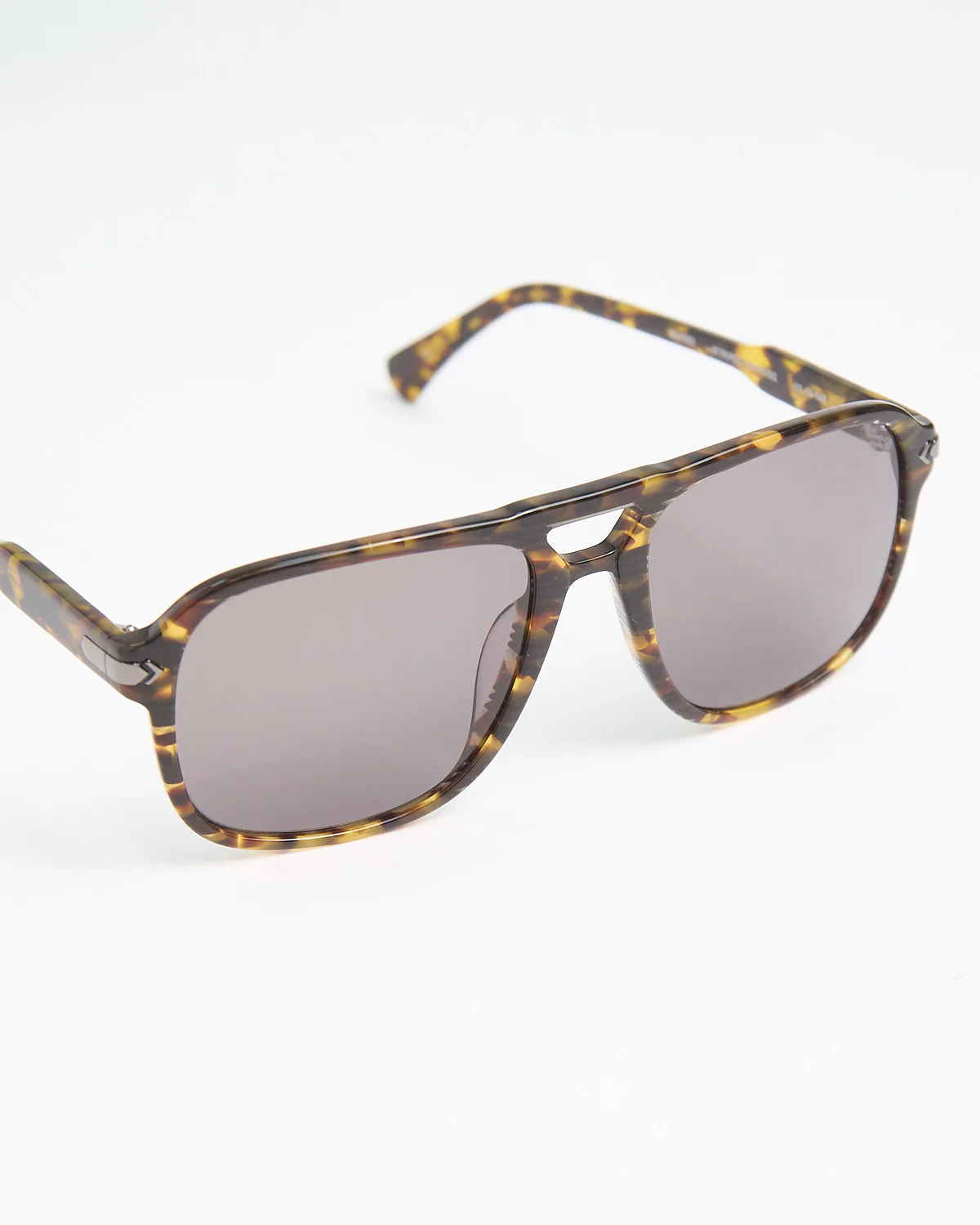 Striped Tortoise Aviator SJV553 Sunglasses - Image 3