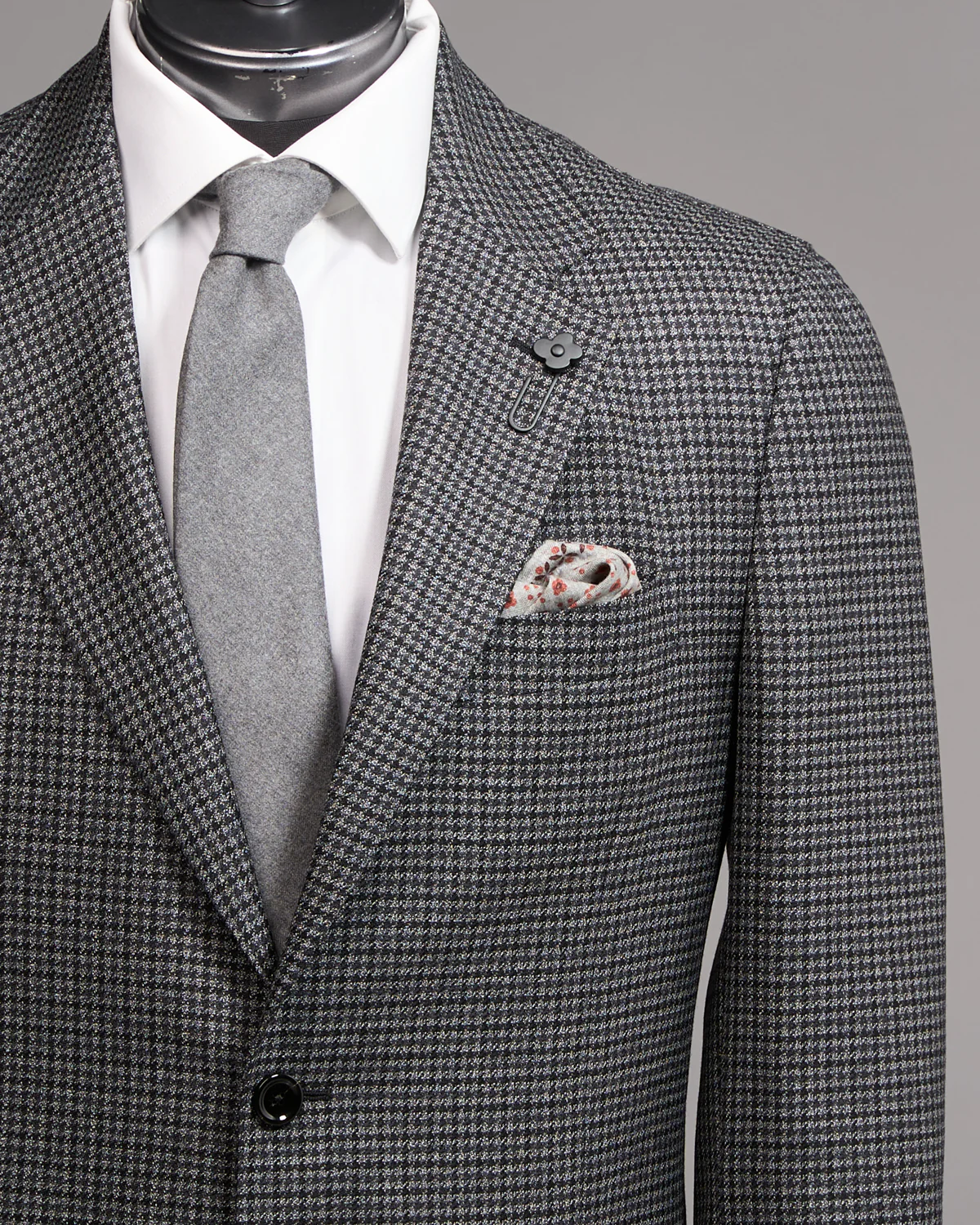 Elegant Houndstooth 'Iconic' Fit Twisted Wool Suit - Image 2
