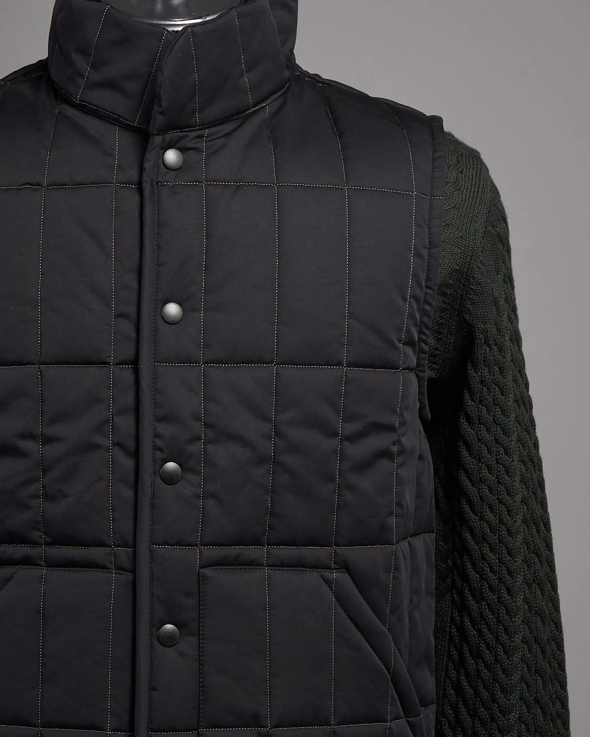 Rectangle Quilt Brisbane Moss Cotton 100G Wadded High Neck Vest - Image 2