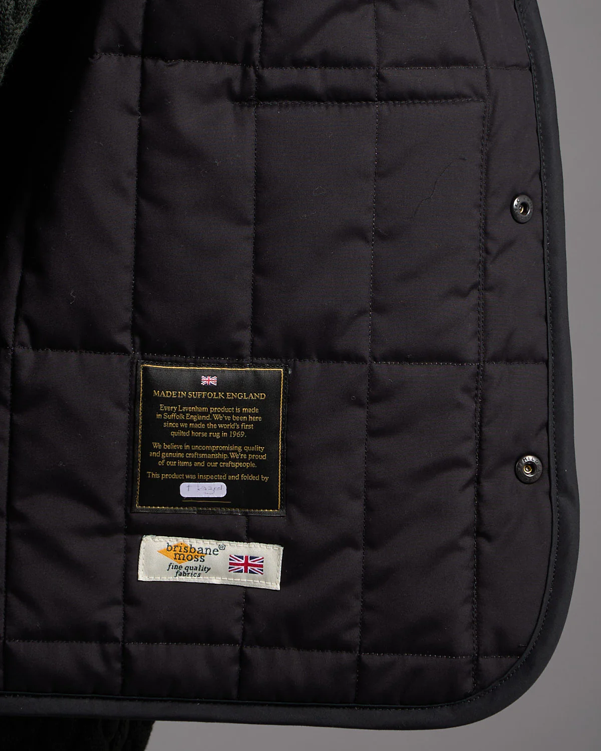 Rectangle Quilt Brisbane Moss Cotton 100G Wadded High Neck Vest - Image 7