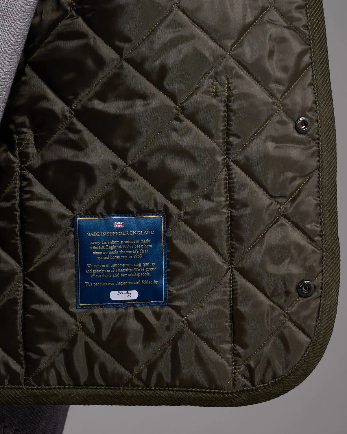 Thornham Diamond Quilted 100G Wadded Vest - Image 7