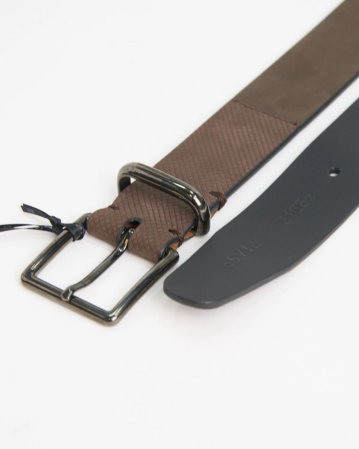 Leyva Nubuck Belt Chocolate - Image 5