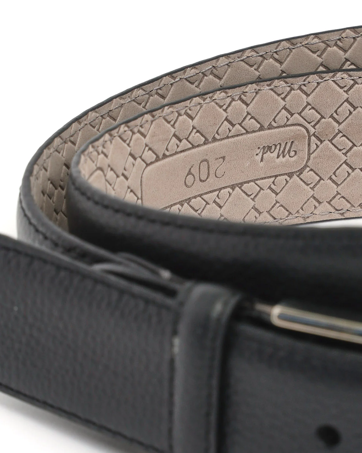 Strapless Grain Cowhide Feather Edge Dress Belt - Image 3