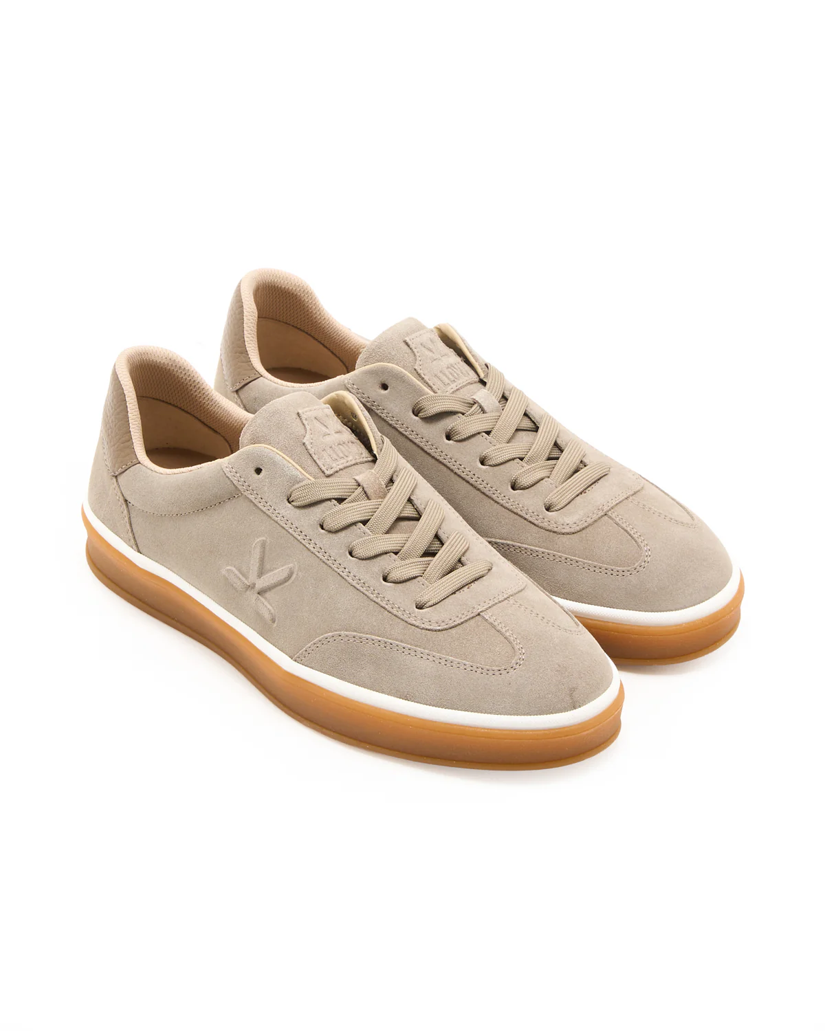 Beat Sneakers