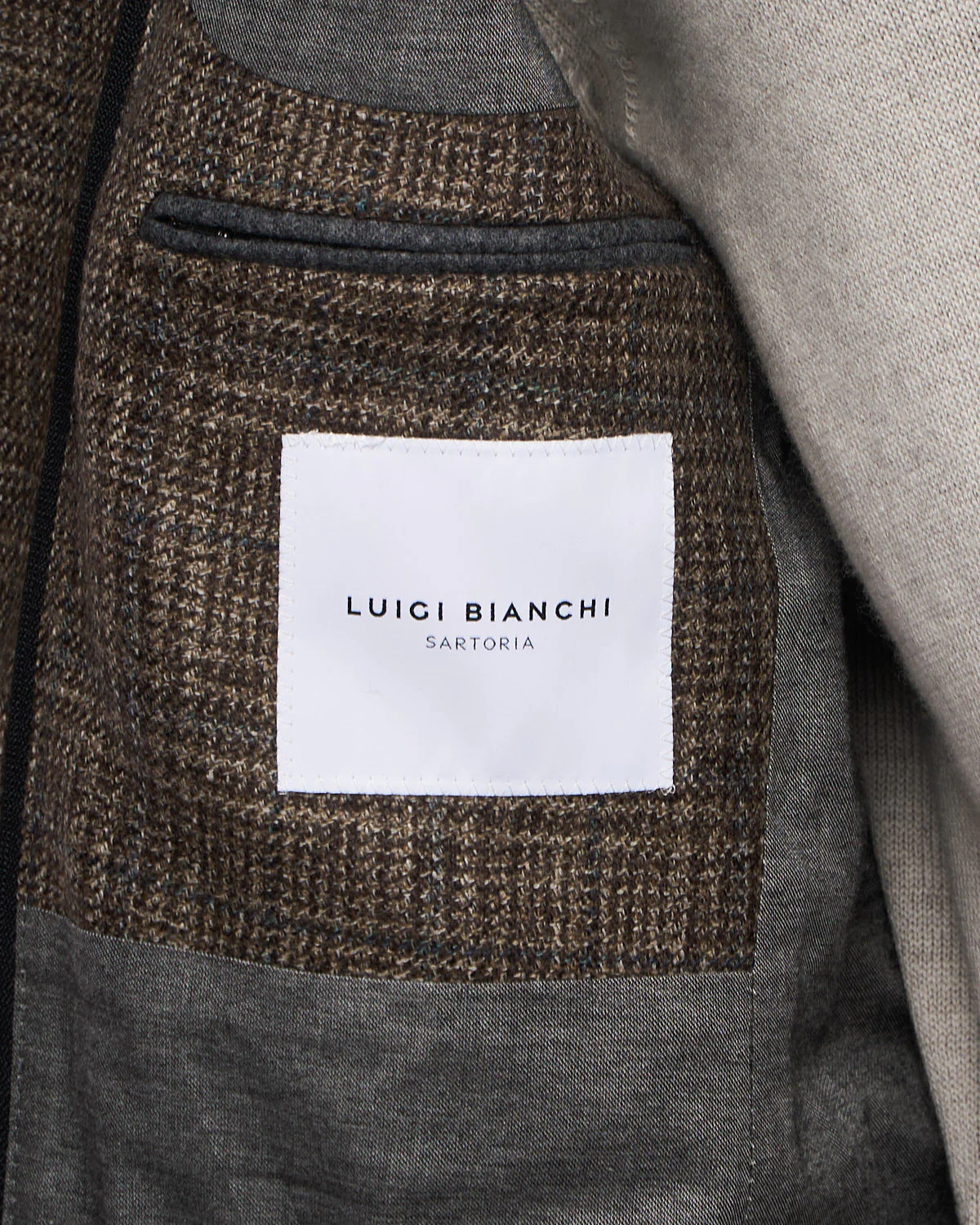 Tonal Check Wool Hybrid Sport Jacket - Image 9
