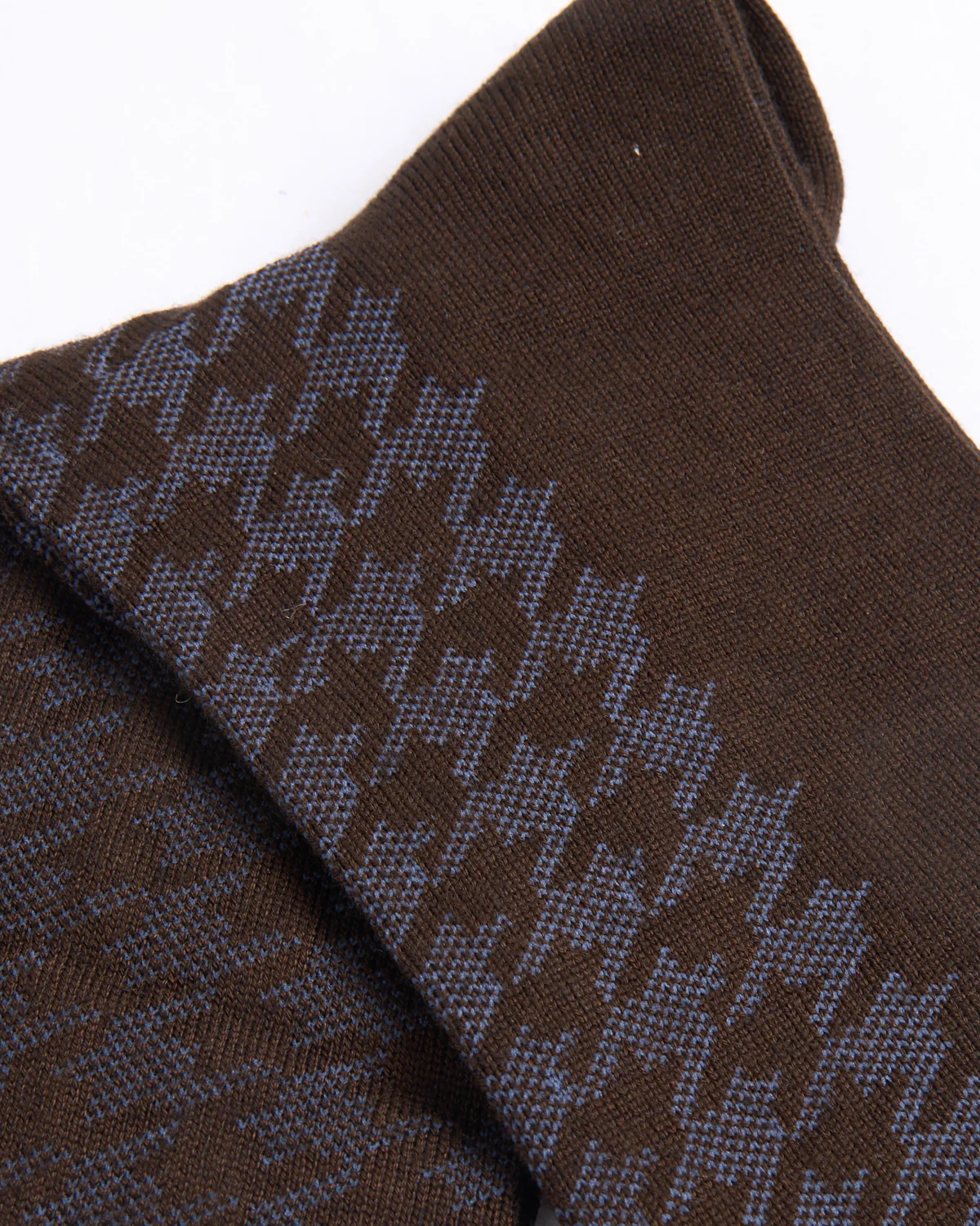 Dark Brown Mousse Of Modal Houndstooth Socks - Image 3
