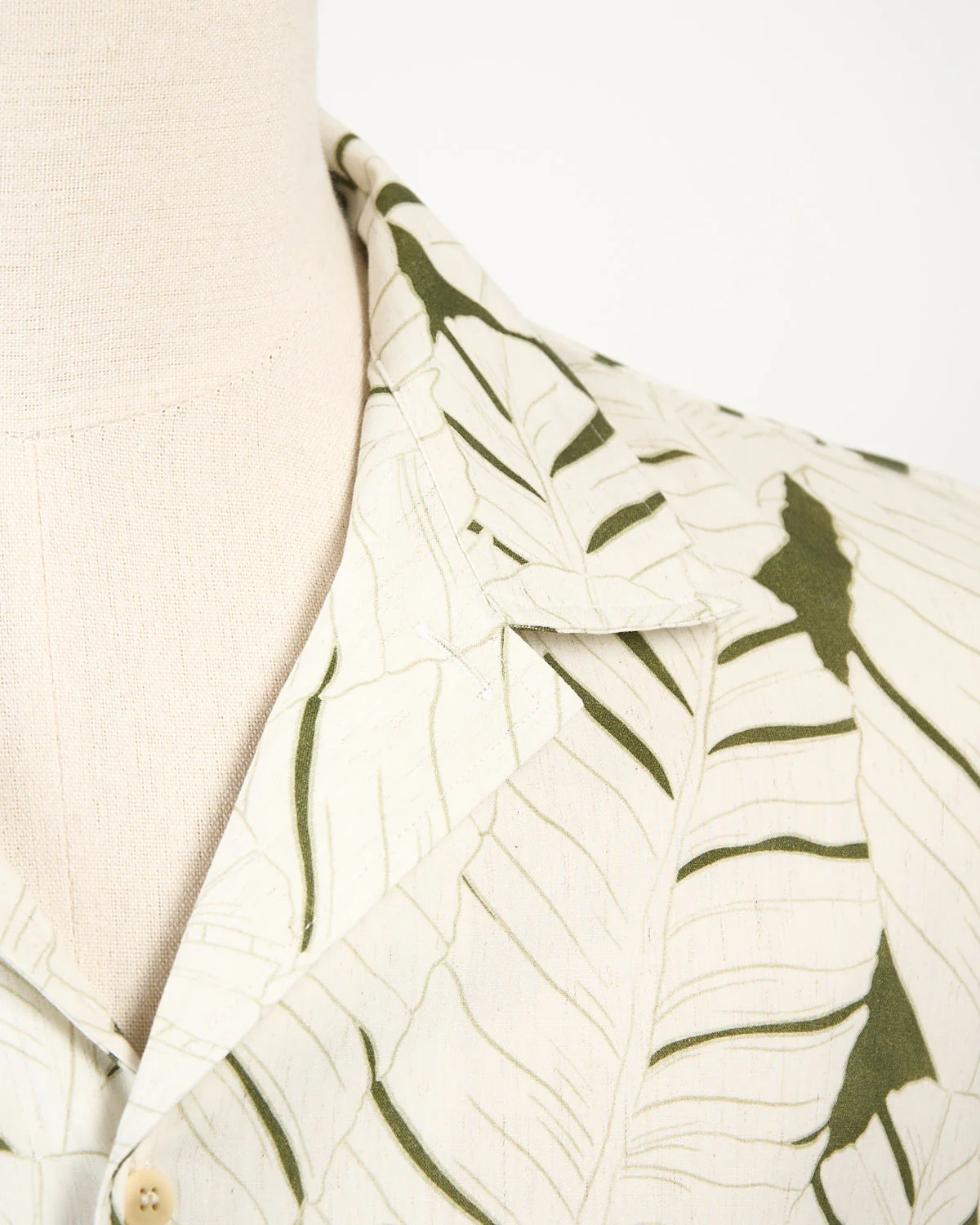 Banana Leaf Fleck S/S Havana Shirt - Image 2