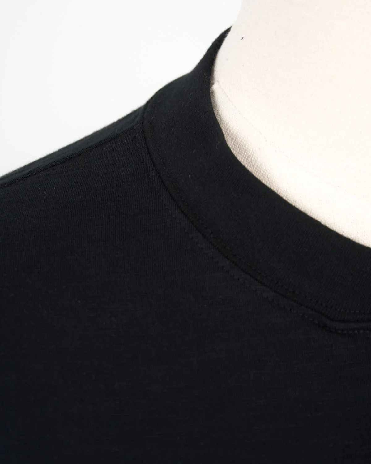 Black Slub S/S Henley - Image 4