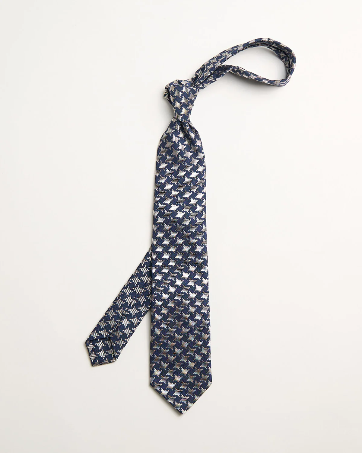 Silk Houndstooth Pattern Tie