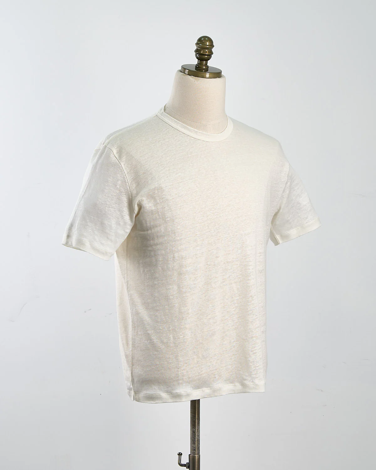 100% Linen Crewneck T-Shirt