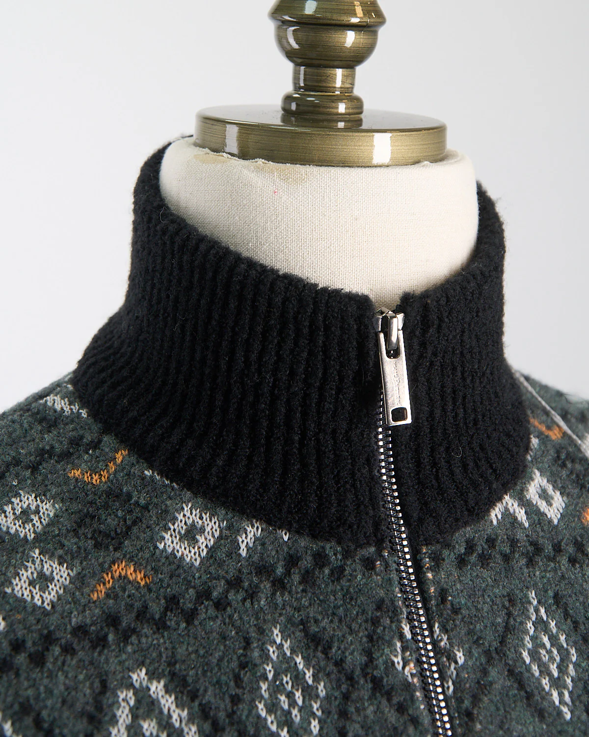 Quarter Zip Après Ski Fairisle Sweater - Image 2