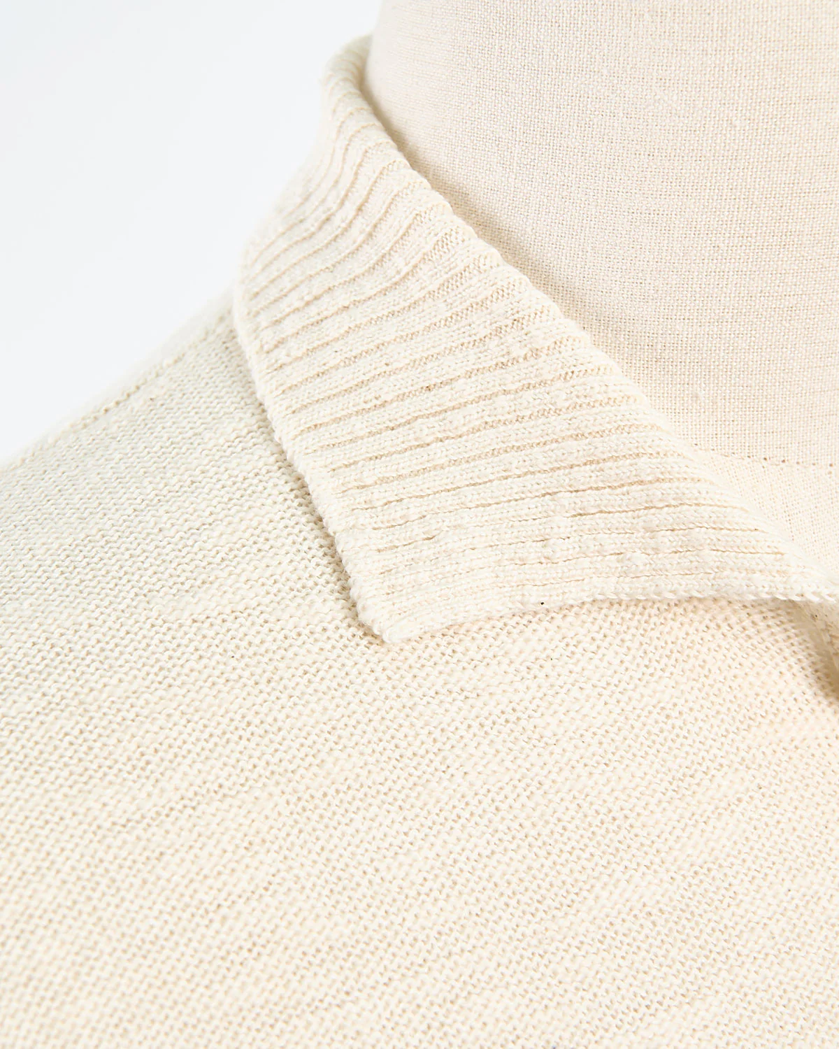 Relaxed Fit Cotton & Linen Ribbed Collar Polo - Image 6