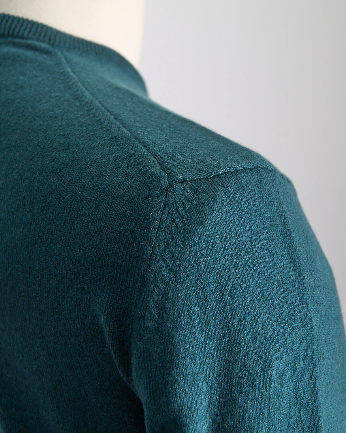 100% Cashmere Girocollo Punto Rasato Sweater - Image 4