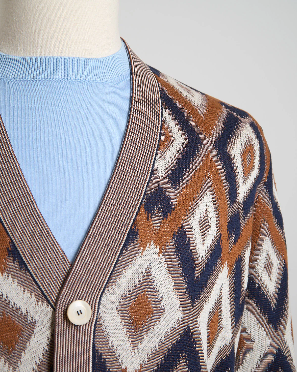 12 Gauge Argyle Fil A Fil Cardigan - Image 2