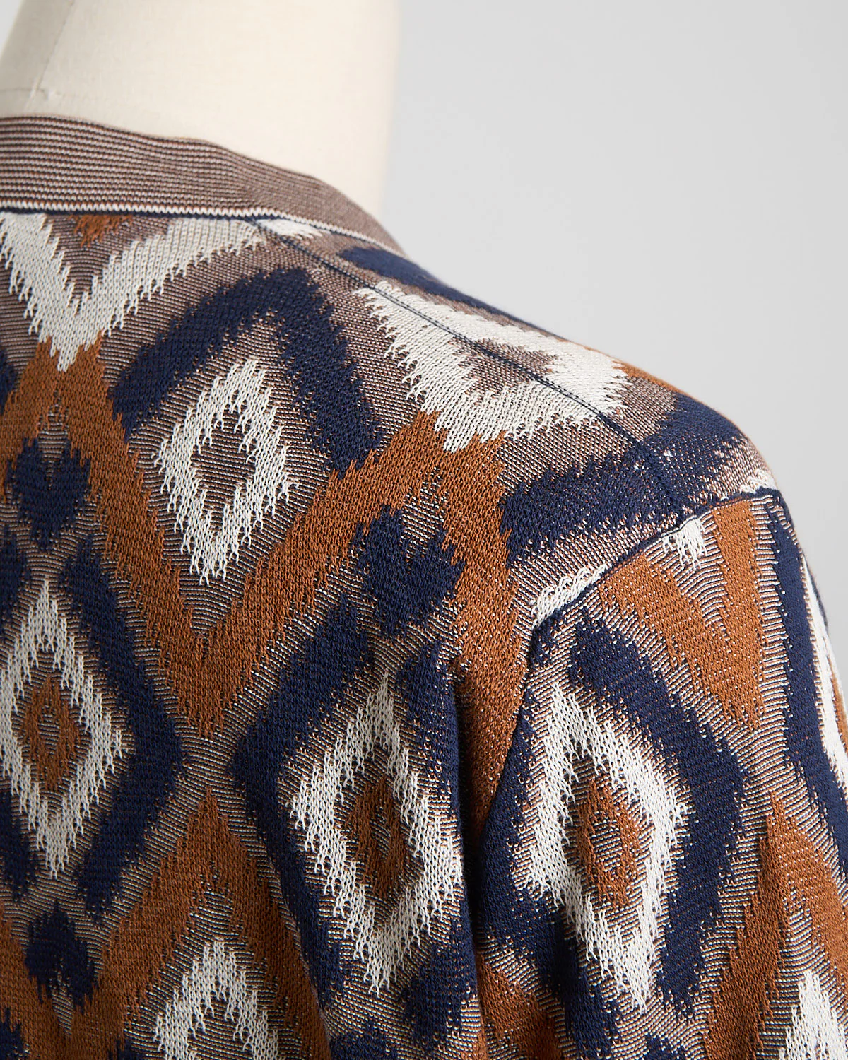 12 Gauge Argyle Fil A Fil Cardigan - Image 4