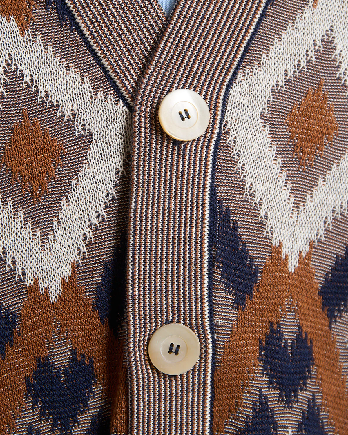 12 Gauge Argyle Fil A Fil Cardigan - Image 5