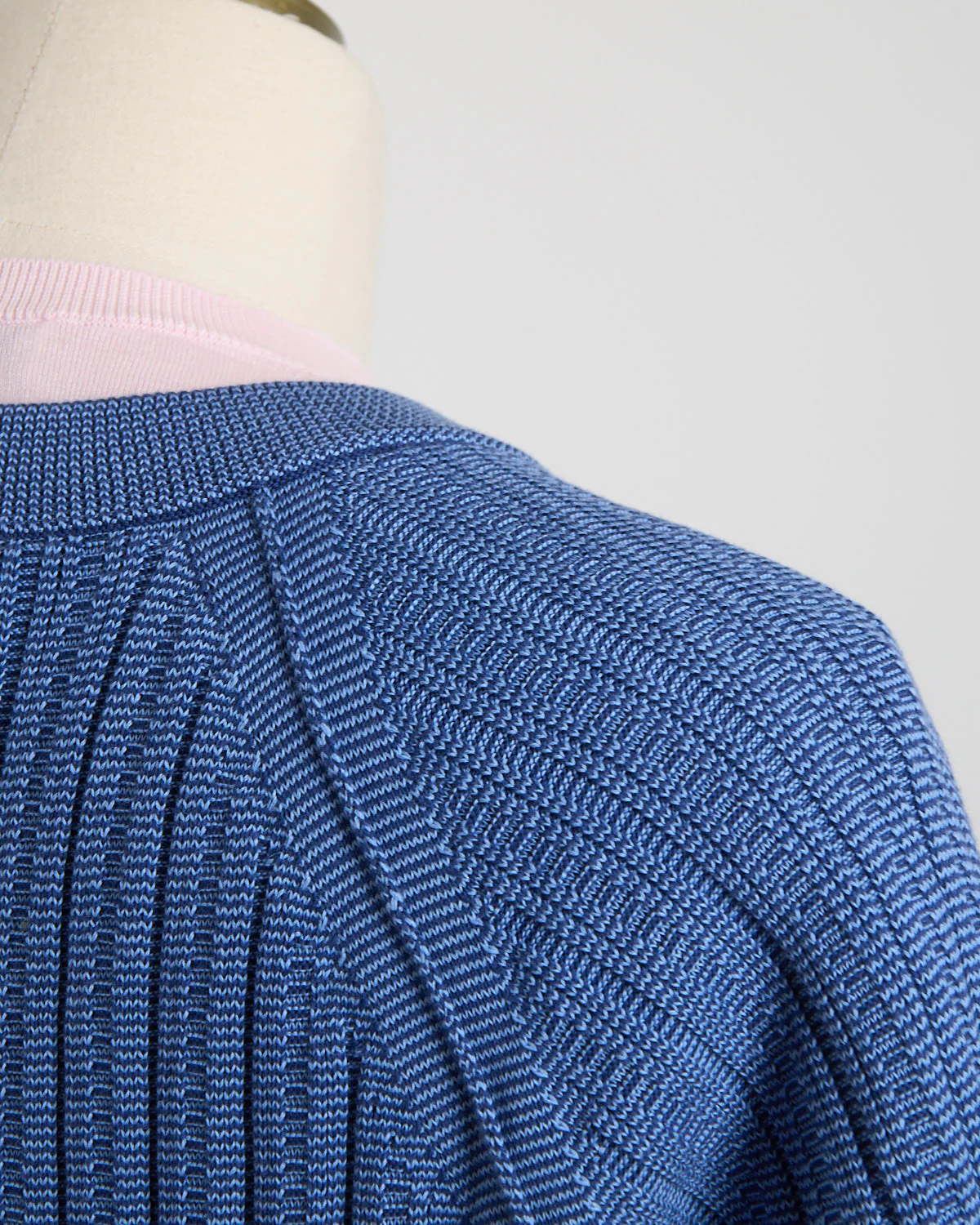 12 Gauge Bicolor Raglan Sleeve Cardigan With Pockets - Image 4