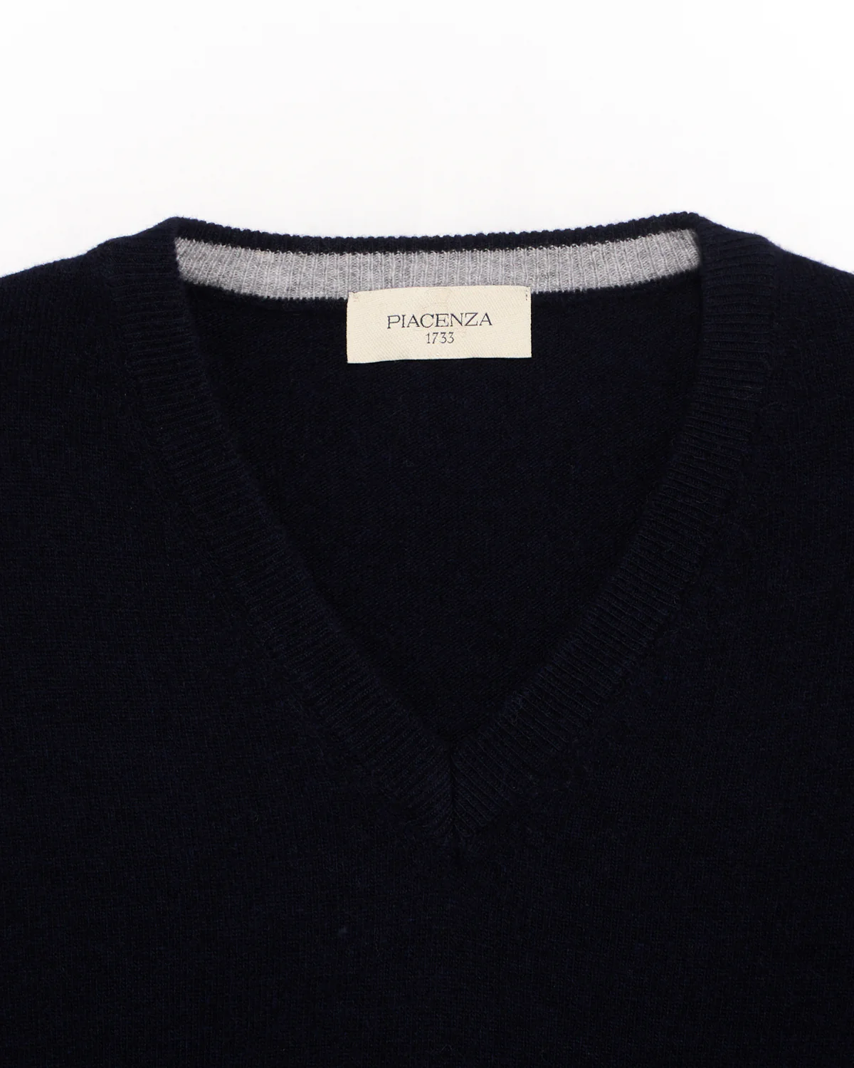 12 Gauge Wool & Cashmere V Neck - Image 4