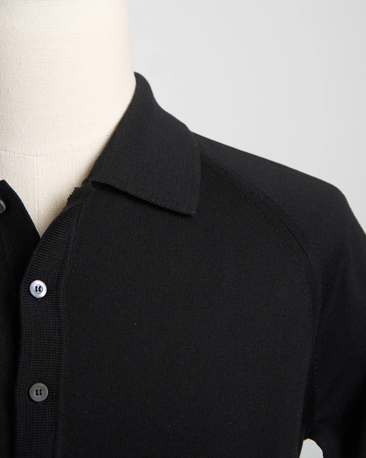 18 Gauge Smooth Hammer Shoulder Polo - Image 2