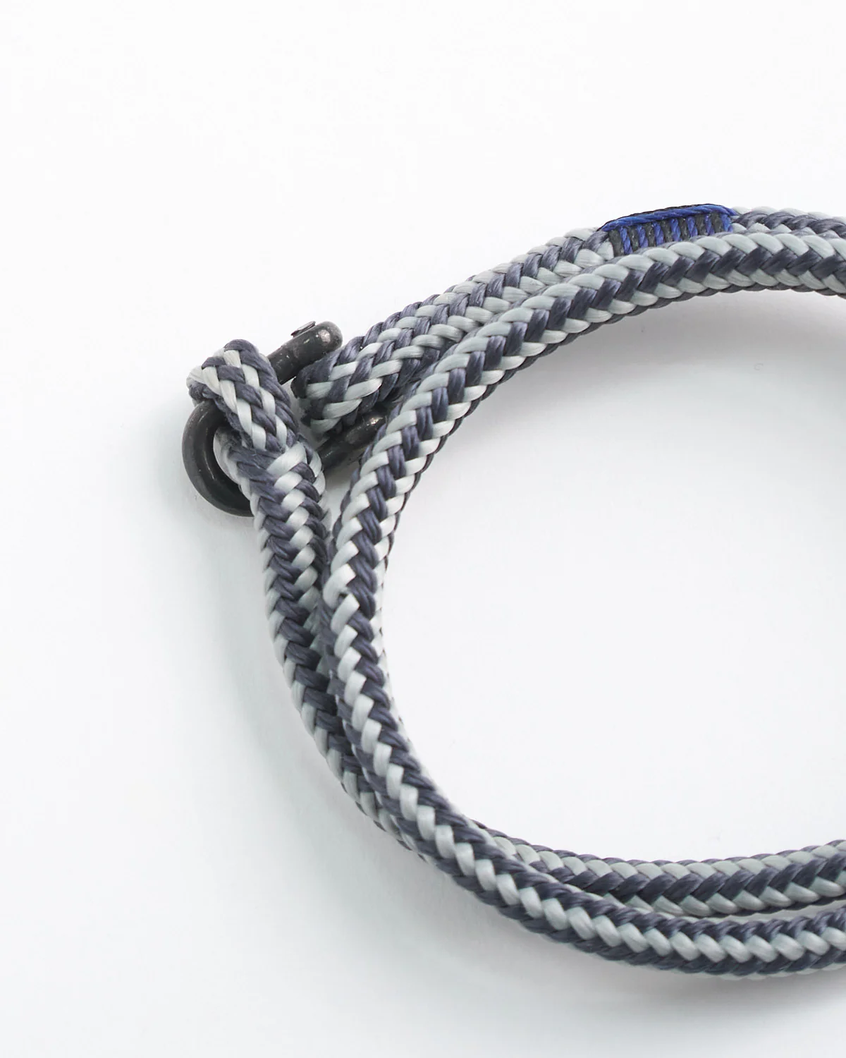 Salty Slim Rope And Shackle Bracelet / Slate - Image 4