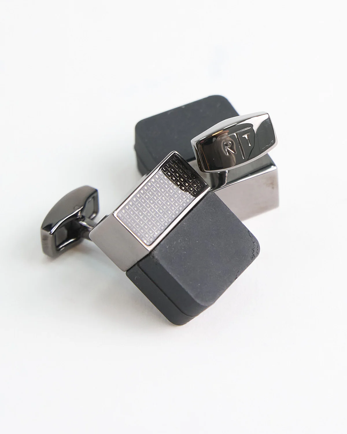 Tat Gun/Metal Blk Sil Rect 4Gb - Image 2