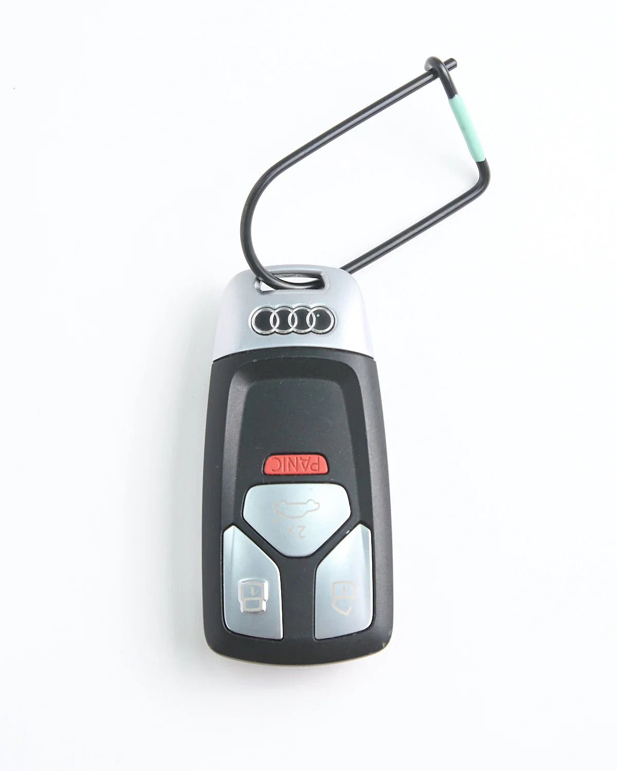 Wilson Carbon Enamel Keychain / Seafoam - Image 5