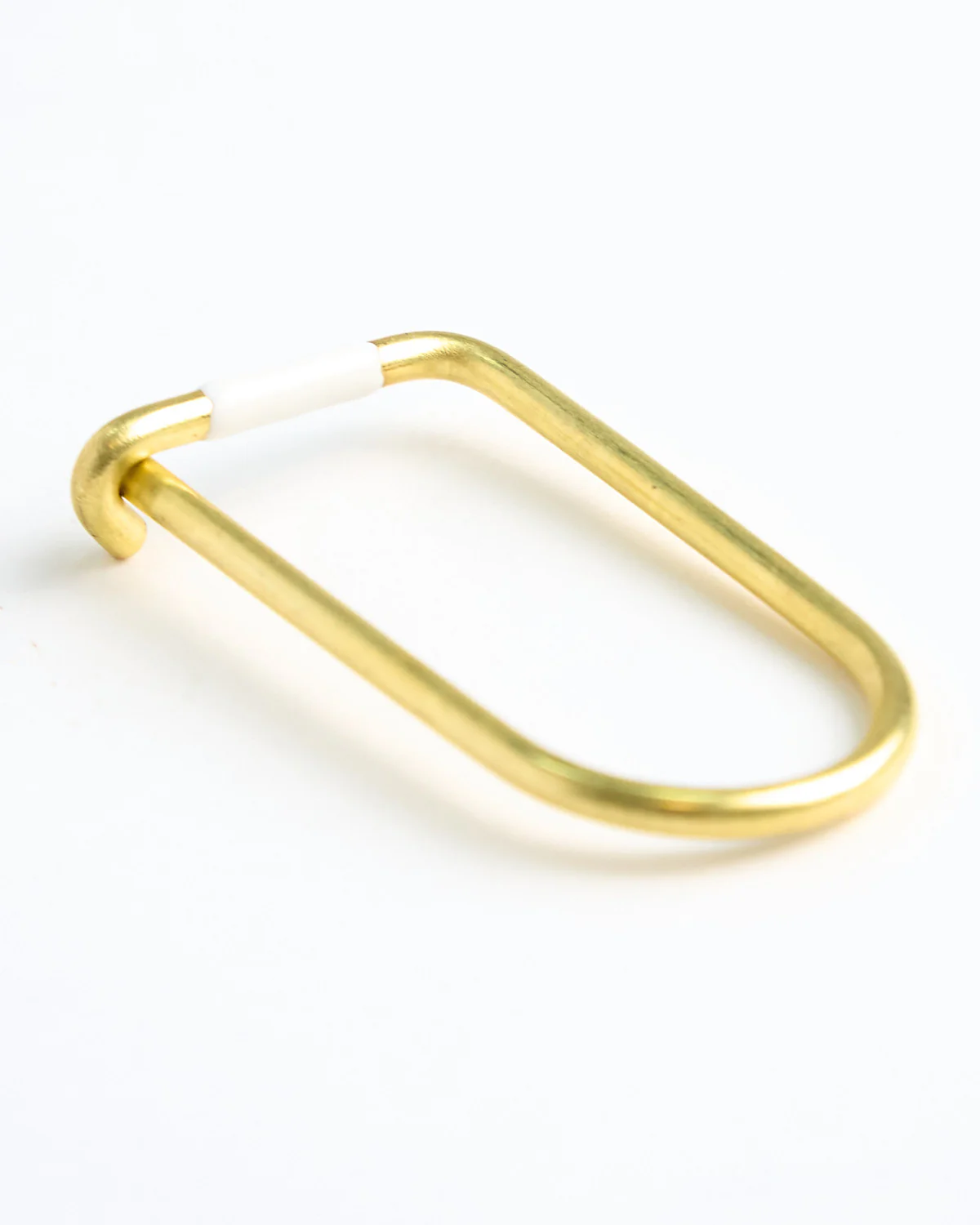 Wilson Keyring Brass Enamel Keychain / Gold/White - Image 3